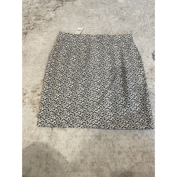NWT‎ J Crew Pencil Skirt Size 12 Straight Knee Black & White Ikat $118 - Picture 5 of 6